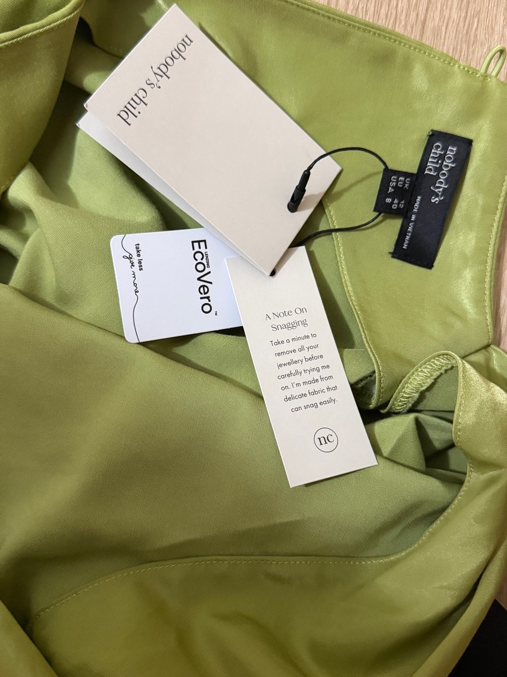 Nobody's Child Eden satin cap sleeve cowl neck maxi dress in olive - Picture 9 of 10
